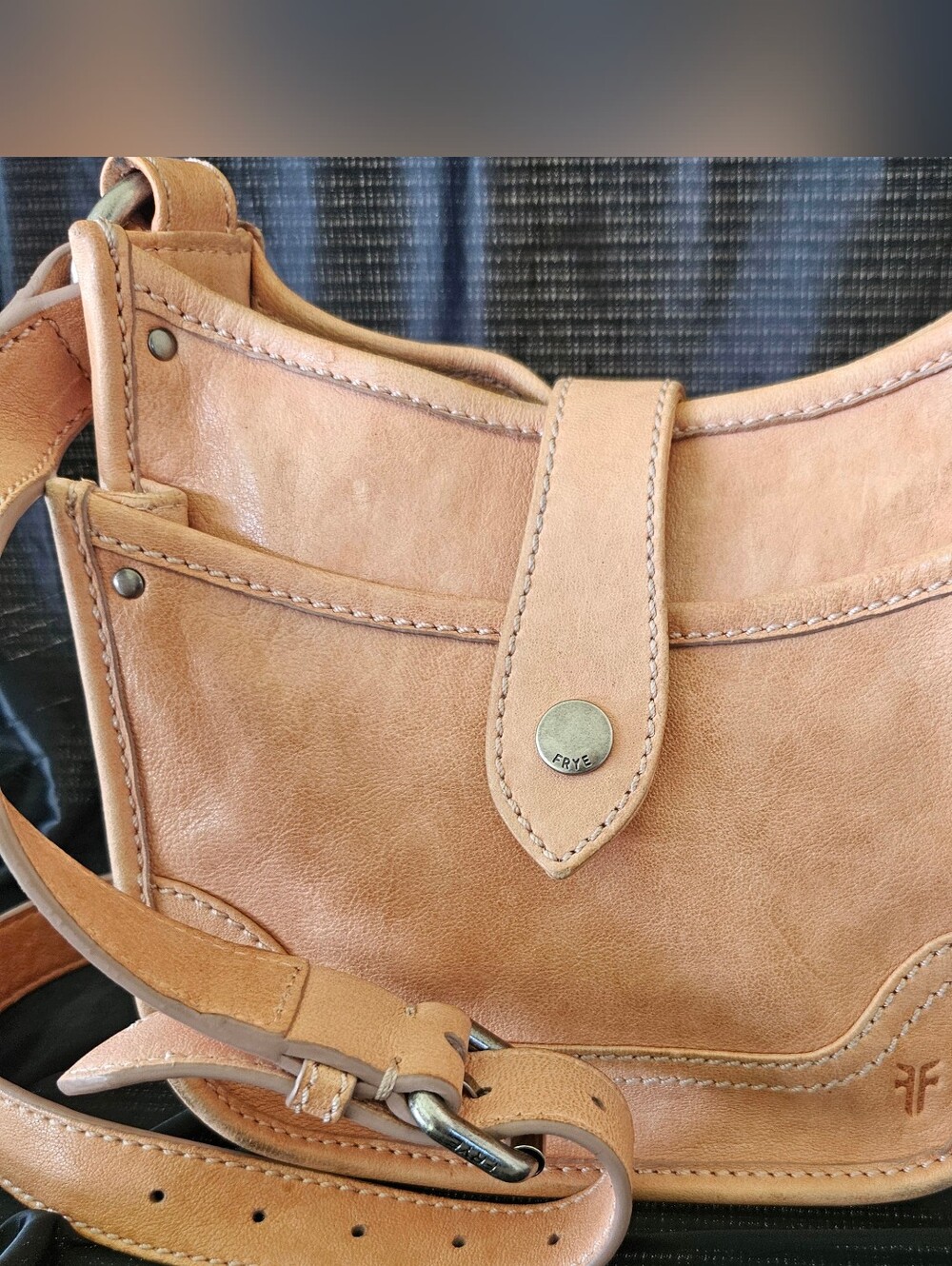 FRYE CROSSBODY HANDBAG, FRYE TAN LEATHER BAG - Picture 3 of 12